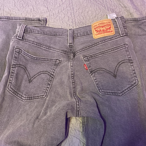 I’m 5’8 128 pounds , jeans were too short - Picture 4 of 4